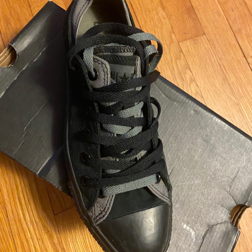 Women’s Converse Sneakers